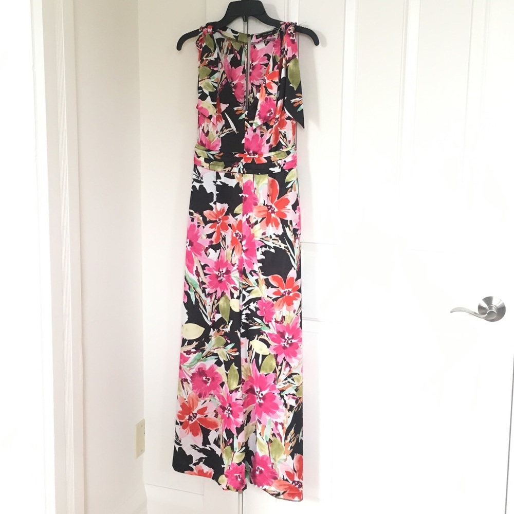 Zara Floral Jumpsuit Size S
